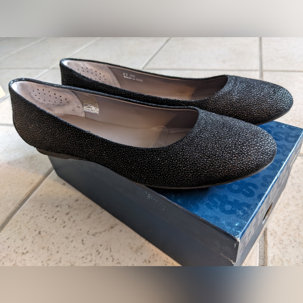 SAS Lacey Noir slip on loafer